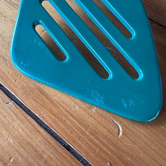 Preowned Hutzler Melamine Angled Slotted Spatula Turner Flipper Glossy Green 13" - Picture 8 of 10